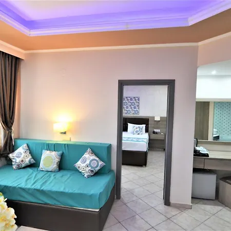 Grand Thassos فندق